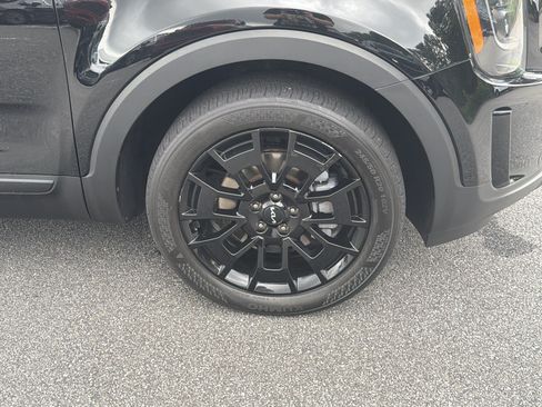 Used 2022 Kia Telluride SX w/ SX Prestige Package AWD/4WD image 14