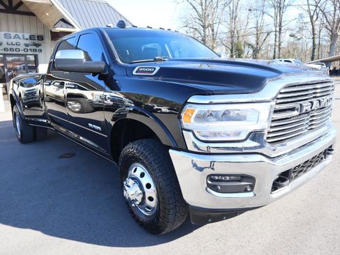 Used 2019 RAM 3500 Laramie image 3
