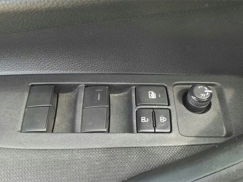 Used 2023 Toyota Corolla LE image 16