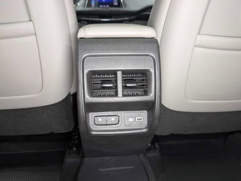 Used 2019 Cadillac XT4 Premium Luxury AWD/4WD image 21