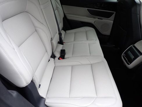 New 2026 Lincoln Nautilus Premier AWD/4WD image 21