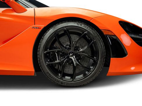 Used 2022 McLaren 720S Spider RWD image 36