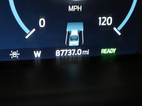 Used 2023 Ford F150 Limited image 40