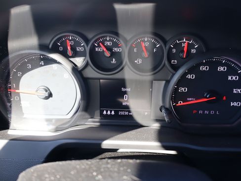 Certified 2024 Chevrolet Silverado 2500 Custom w/ Custom Value Package image 25