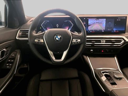 Used 2024 BMW 330i Sedan w/ Premium Package RWD image 5