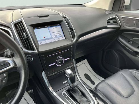 Used 2016 Ford Edge Titanium w/ Canadian Touring Package AWD/4WD image 29