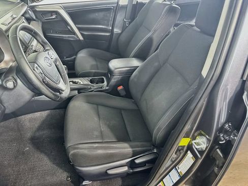 Used 2017 Toyota RAV4 XLE w/ All Weather Liner Package AWD/4WD image 22