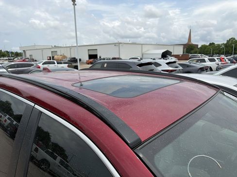 Used 2025 Toyota RAV4 XLE w/ Convenience Package AWD/4WD image 4
