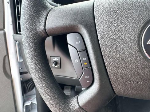New 2025 Chevrolet Express 2500 Work Van w/ Enhanced Convenience Package image 22