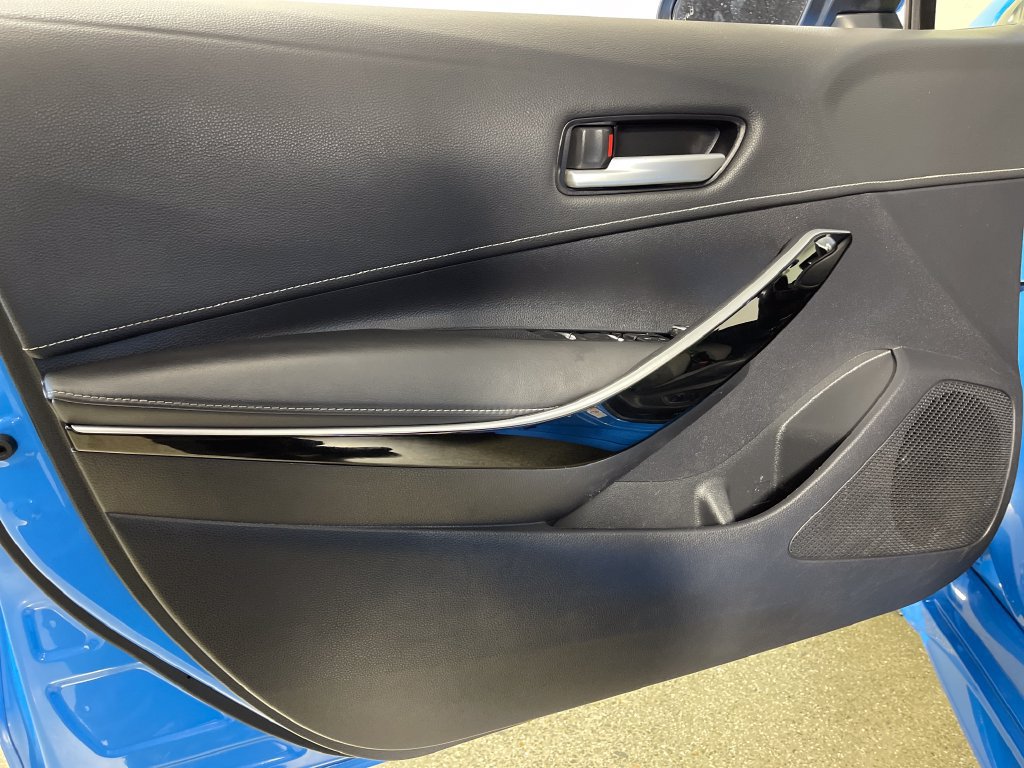 Certified 2019 Toyota Corolla XSE w/ Carpet Mat Package FWD image 17