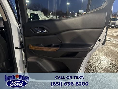 Used 2017 GMC Acadia Denali image 40