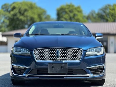 Used 2017 Lincoln MKZ Reserve AWD/4WD image 2