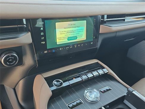 New 2026 Lincoln Navigator Black Label AWD/4WD image 22