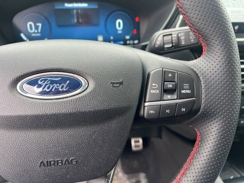 Used 2023 Ford Escape ST-Line Elite w/ Premium Technology Package image 28