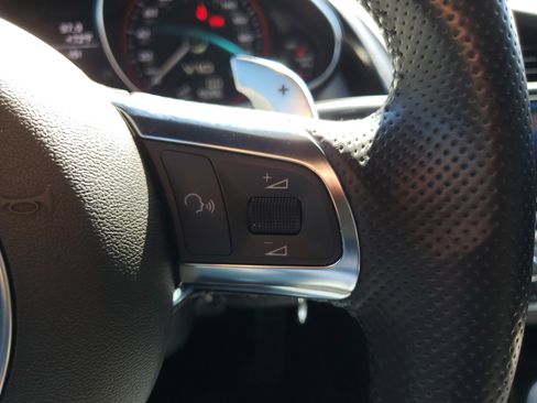 Used 2015 Audi R8 V10 w/ Full Leather Package image 27