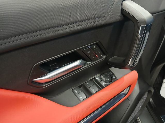 New 2026 GMC Hummer EV 3X w/ Carbon Fiber Edition Package AWD/4WD image 13