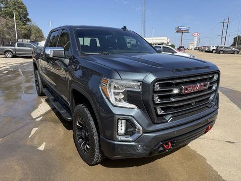 Used 2019 GMC Sierra 1500 AT4 w/ AT4 Premium Package image 1