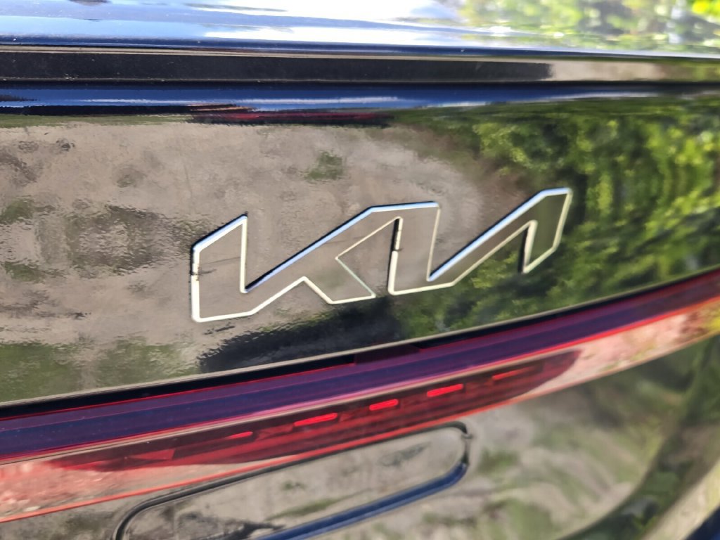 Used 2023 Kia Forte GT-Line w/ GT-Line Premium Package FWD image 10