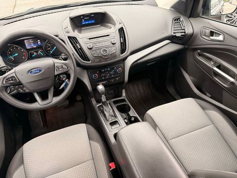 Used 2017 Ford Escape SE AWD/4WD image 26