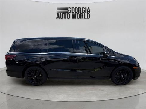 Used 2023 Honda Odyssey Sport image 13