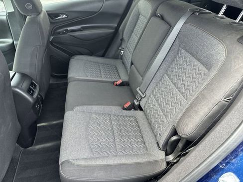 Used 2022 Chevrolet Equinox LT image 25