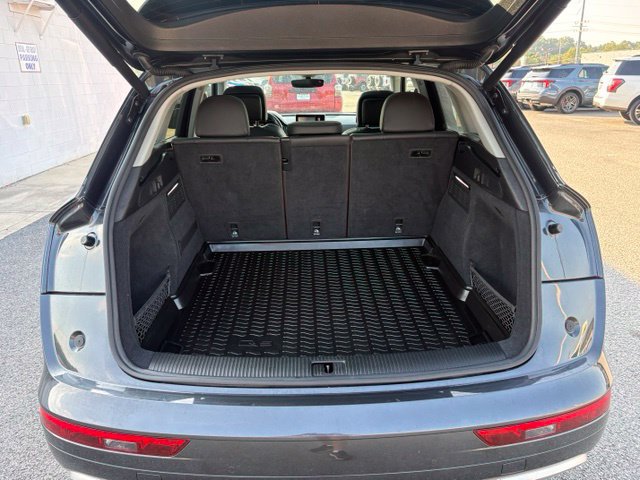 Used 2020 Audi Q5 2.0T Premium Plus AWD/4WD image 33