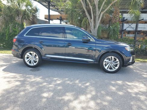 Certified 2023 Audi Q7 2.0T Premium Plus w/ Premium Plus Package AWD/4WD image 4