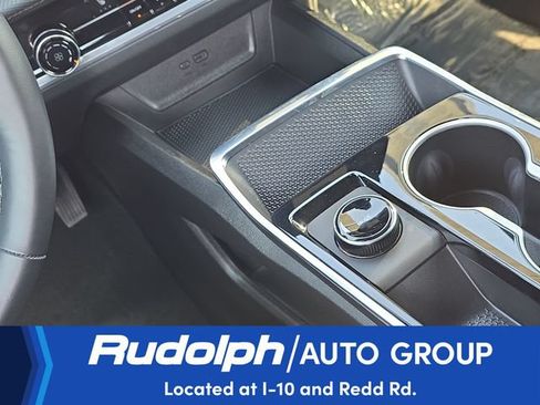 Used 2026 Chevrolet Equinox LT AWD/4WD image 22