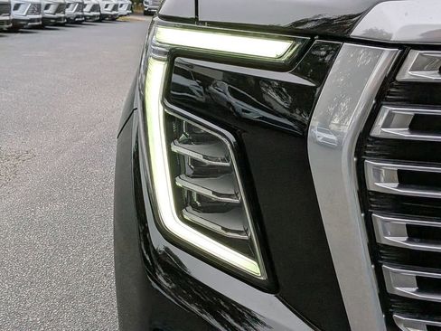 New 2026 GMC Yukon XL Denali RWD image 10