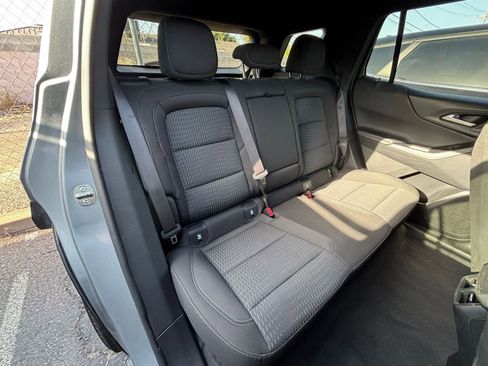Used 2025 Chevrolet Equinox LT FWD image 39