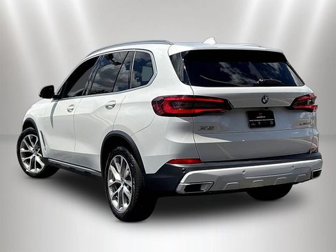 Used 2023 BMW X5 xDrive40i w/ Premium Package AWD/4WD image 4