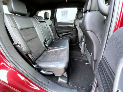 Certified 2022 Jeep Grand Cherokee Laredo X image 18