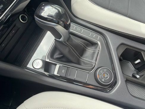 New 2026 Volkswagen Taos SE AWD/4WD image 47