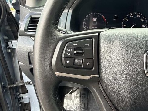 Certified 2024 Honda Ridgeline RTL+ image 33