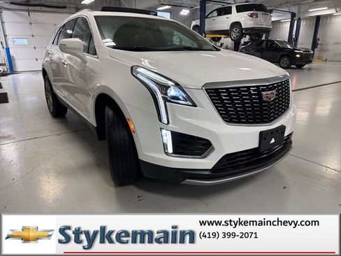 Used 2024 Cadillac XT5 Premium Luxury image 30