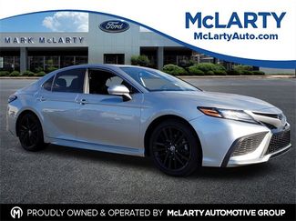 Used 2023 Toyota Camry XSE video 1