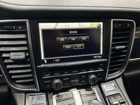 Used 2012 Porsche Panamera 4 image 25