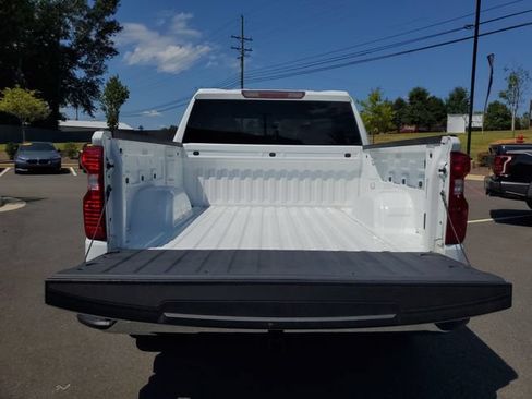 Used 2021 Chevrolet Silverado 1500 LT RWD image 14