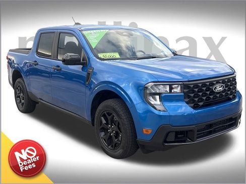 Used 2025 Ford Maverick XLT w/ XLT Luxury Package image 1