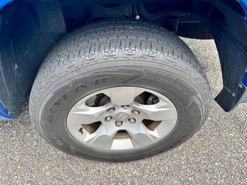 Used 2022 RAM 1500 Big Horn RWD image 7