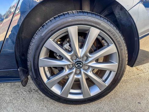 Used 2023 MAZDA MAZDA3 s image 8