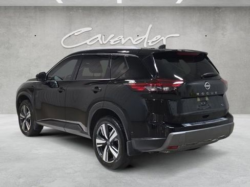 Used 2024 Nissan Rogue SL w/ SL Premium Package FWD image 14