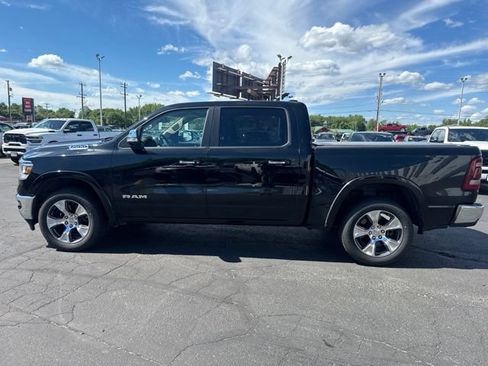Used 2020 RAM 1500 Laramie AWD/4WD image 7