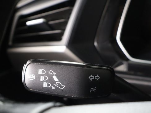 Used 2024 Volkswagen Jetta Sport FWD image 36