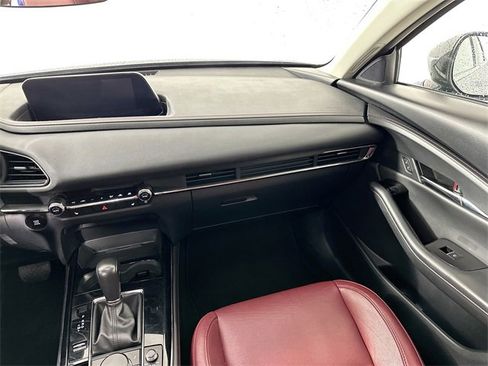 Used 2024 MAZDA CX-30 AWD 2.5 S w/ Preferred Package image 26