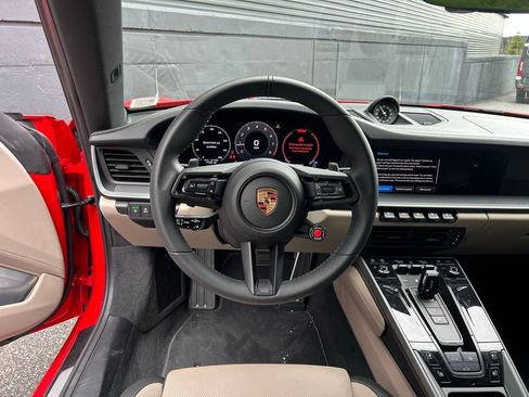 Certified 2025 Porsche 911 Carrera image 25