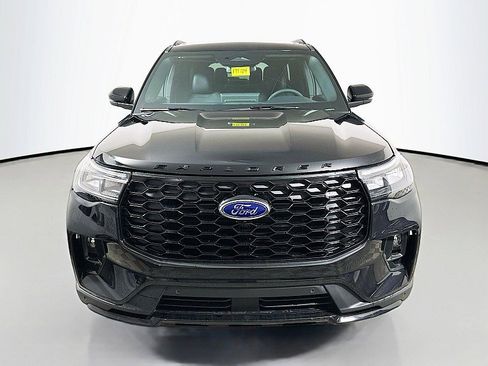New 2026 Ford Explorer ST-Line AWD/4WD image 2