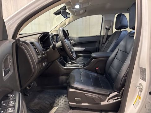 Used 2021 Chevrolet Colorado LT w/ LT Convenience Package image 14