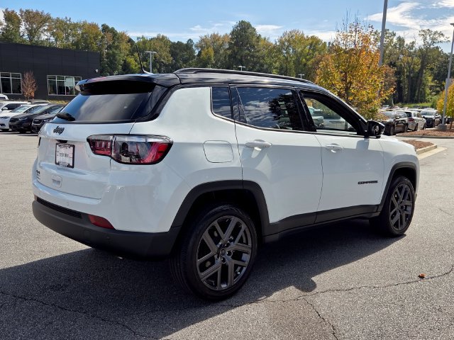 Used 2026 Jeep Compass Limited AWD/4WD image 9