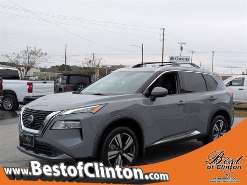 Used 2022 Nissan Rogue SL w/ SL Premium Package image 1